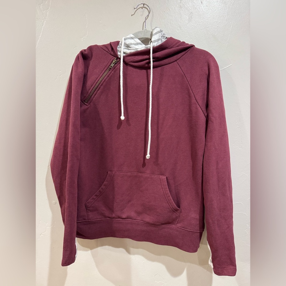 Women's Burgundy Double Hooded Sweatshirt Medium - Picture 2 of 11